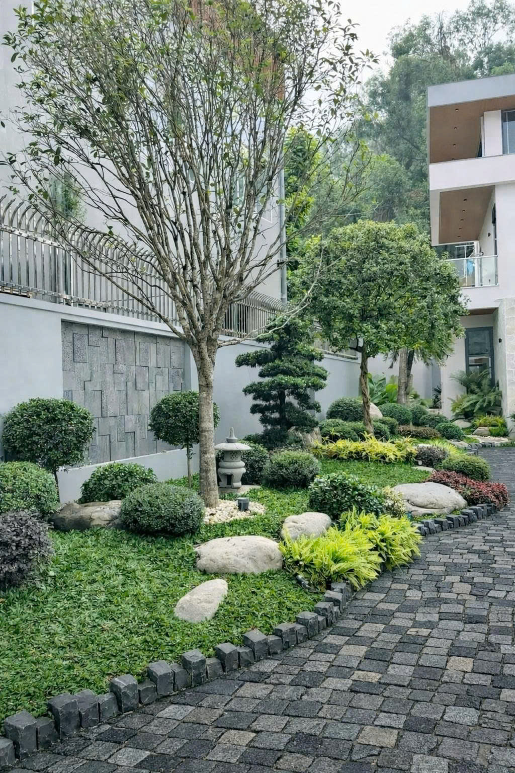 Đá cubic tự nhiên lát lối đi sân vườn phong cách Nhật Bản
